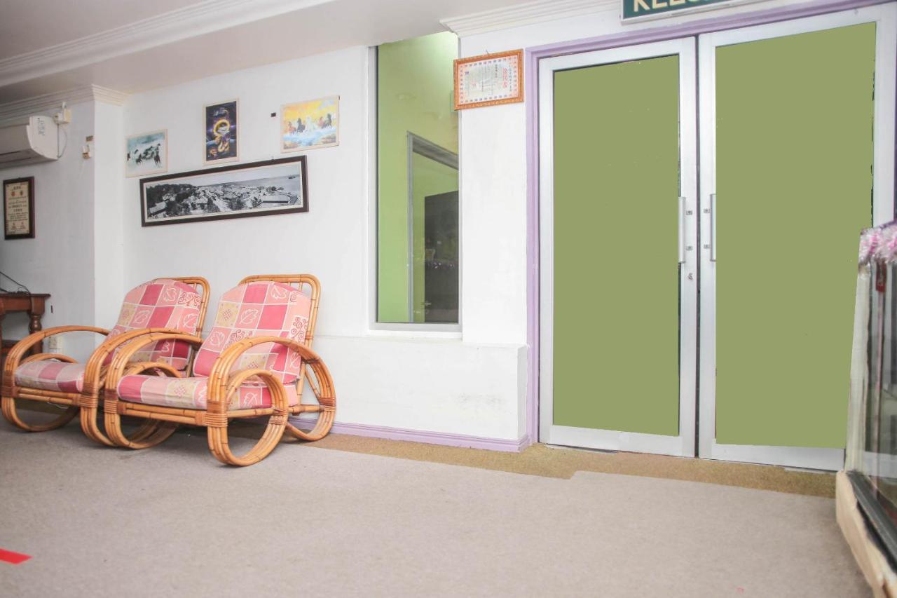 Oyo 90104 Lady Anne Hotel Sandakan Exterior photo