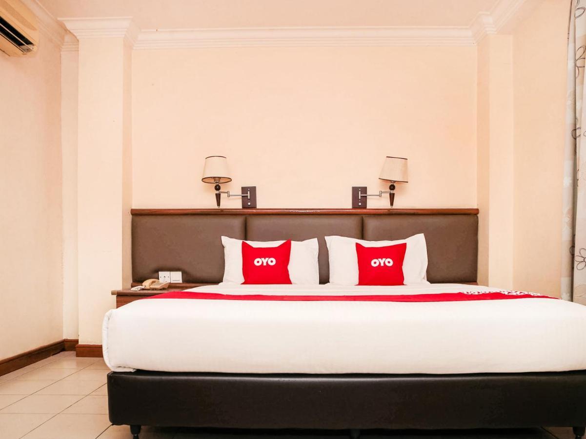Oyo 90104 Lady Anne Hotel Sandakan Exterior photo