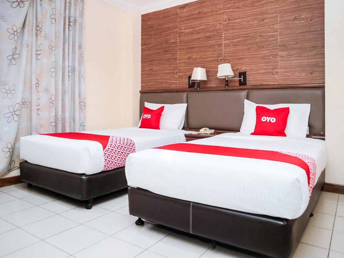 Oyo 90104 Lady Anne Hotel Sandakan Exterior photo